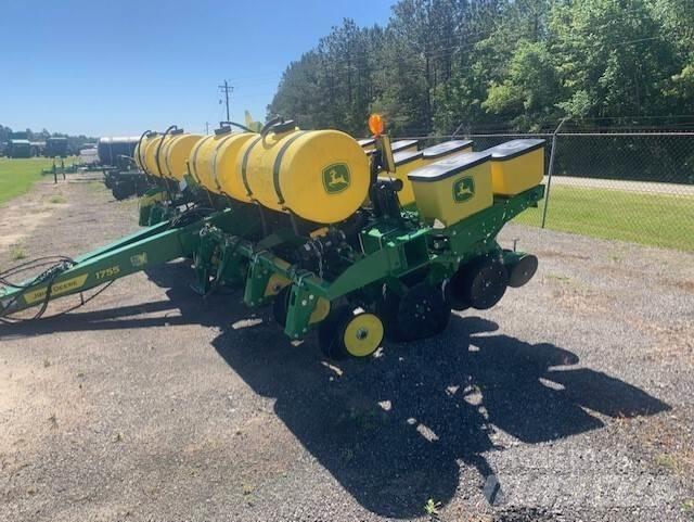 John Deere 1755 Sadiace stroje