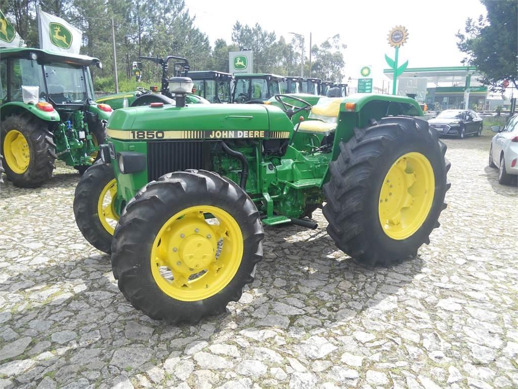 John Deere 1850 Traktory