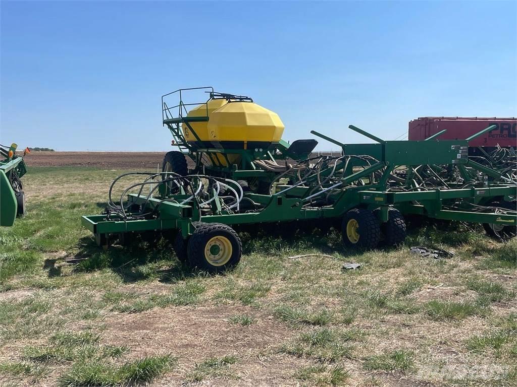 John Deere 1890 Mechanické sejačky
