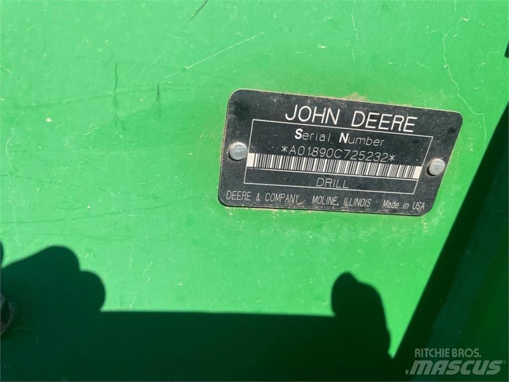 John Deere 1890 Mechanické sejačky