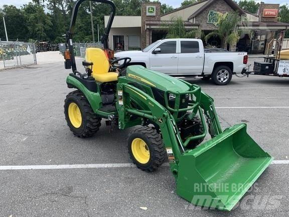 John Deere 2025R Kompaktné traktory