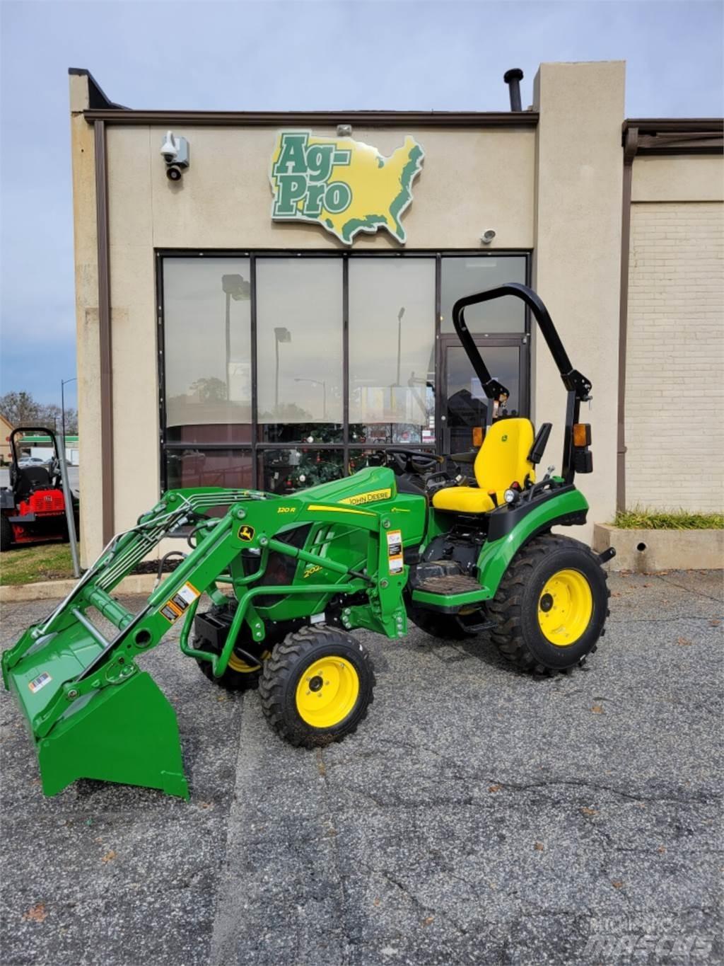 John Deere 2025R Kompaktné traktory