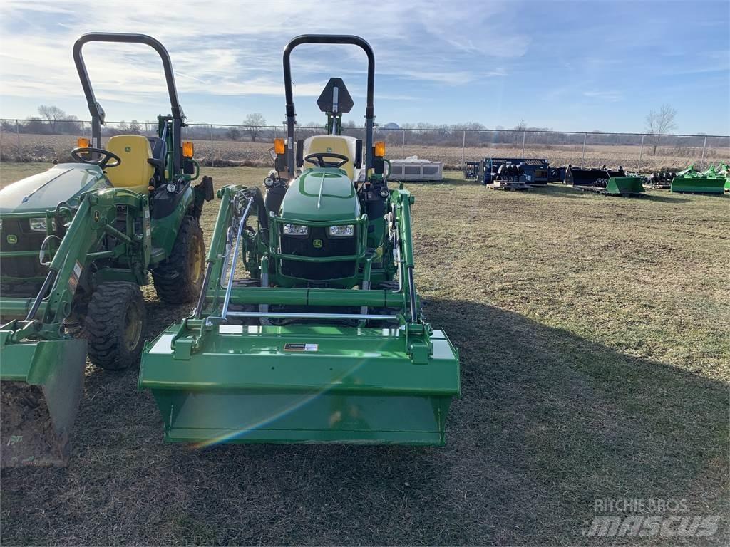 John Deere 2025R Kompaktné traktory