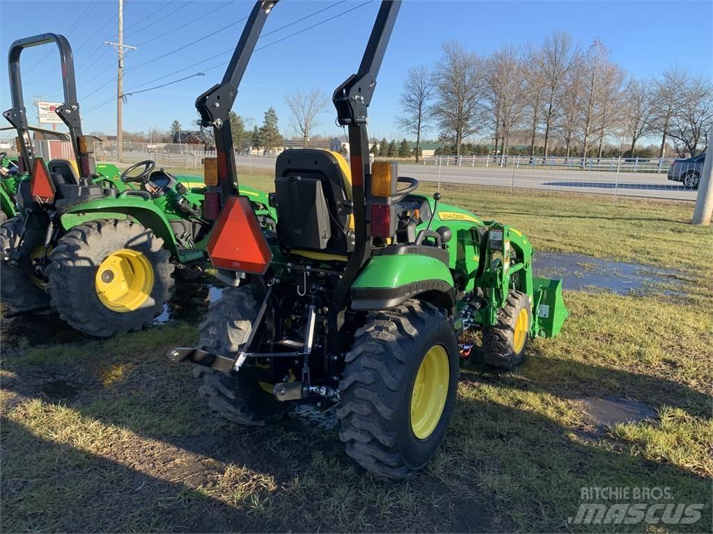 John Deere 2025R Kompaktné traktory