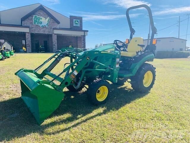 John Deere 2025R Kompaktné traktory