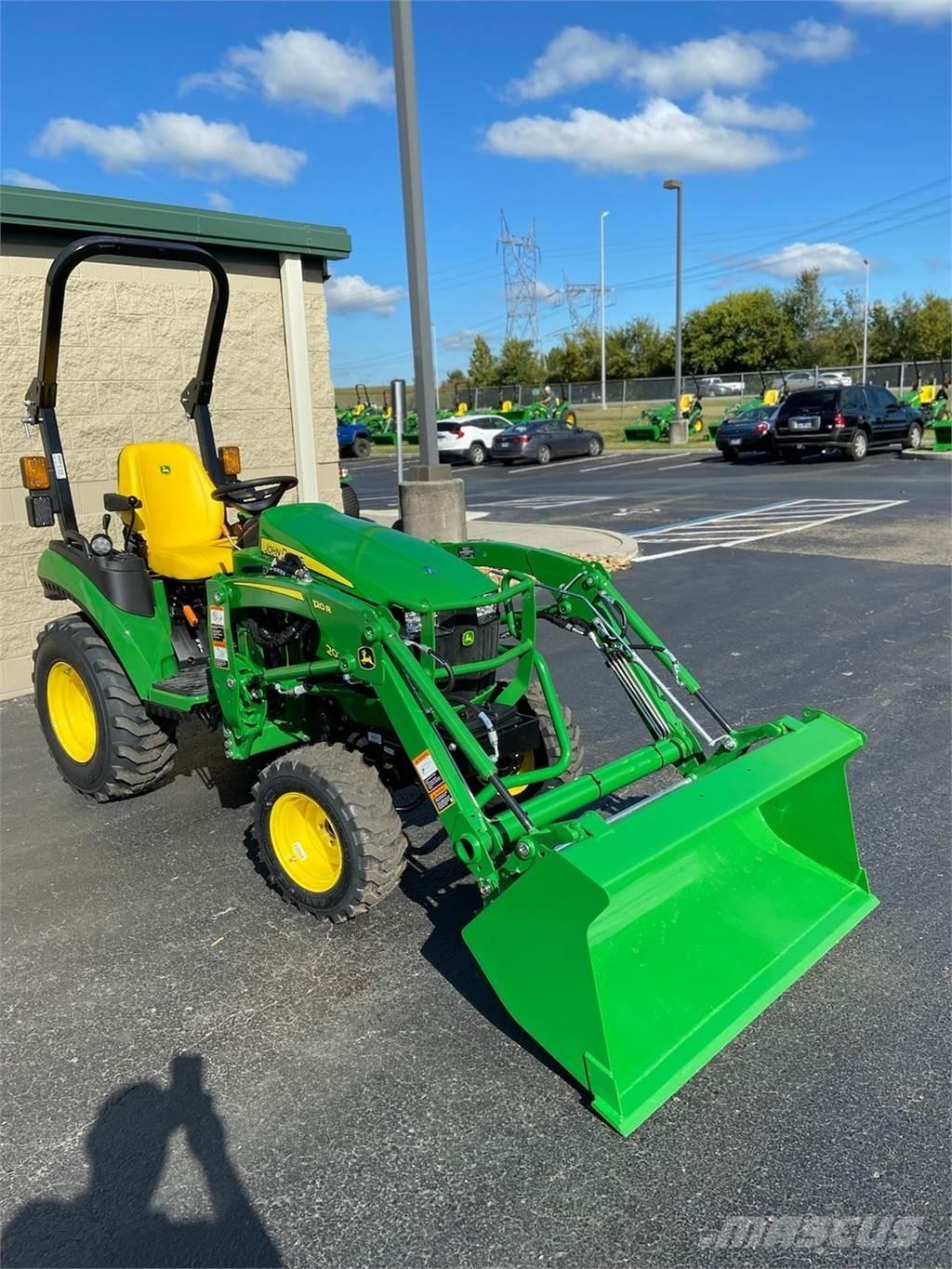 John Deere 2025R Kompaktné traktory