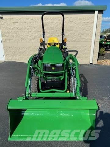 John Deere 2025R Kompaktné traktory