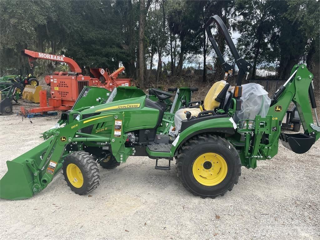 John Deere 2025R Kompaktné traktory