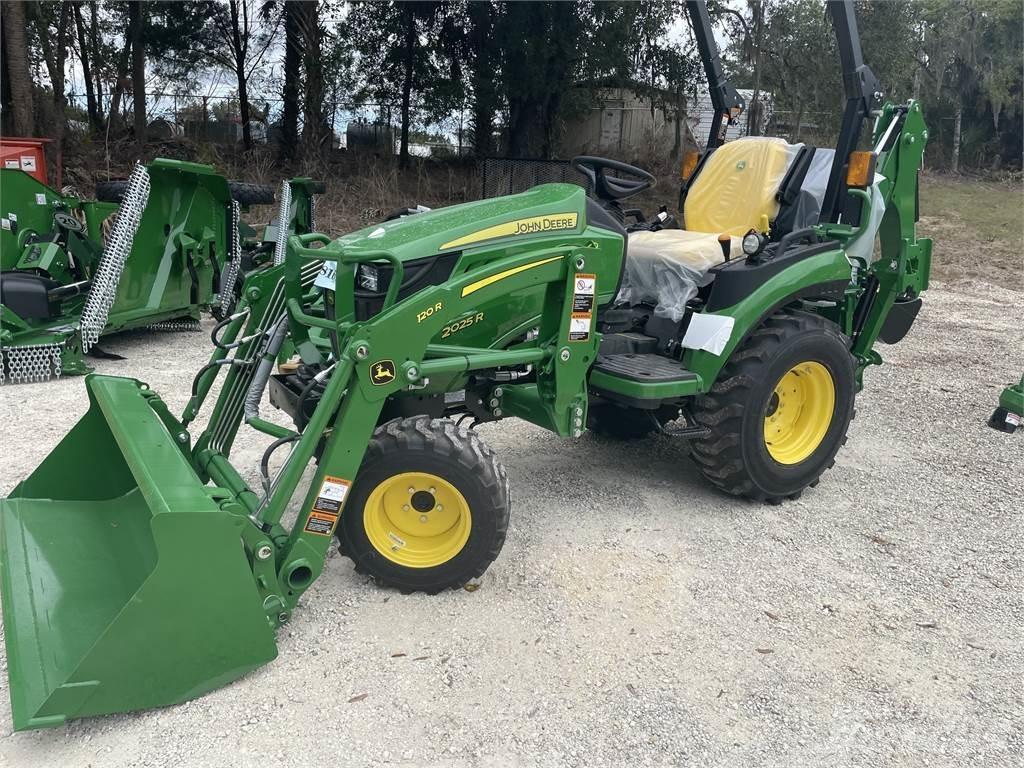 John Deere 2025R Kompaktné traktory