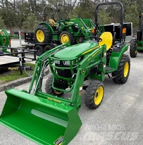 John Deere 2038R Kompaktné traktory