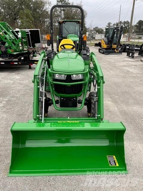 John Deere 2038R Kompaktné traktory