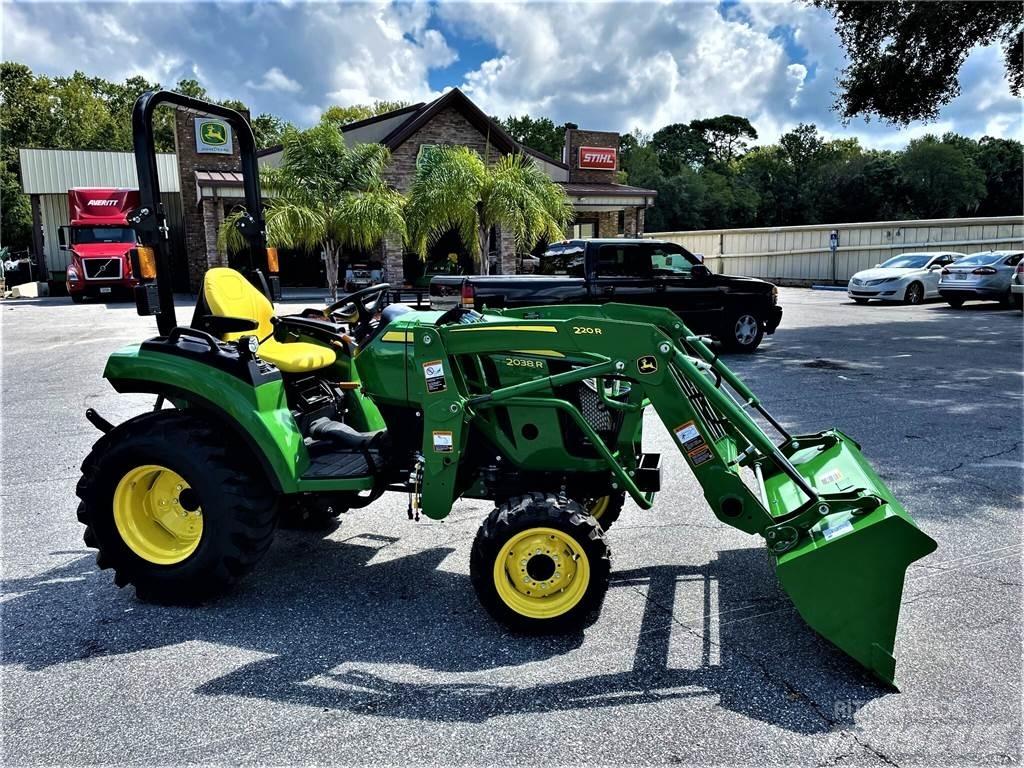 John Deere 2038R Kompaktné traktory