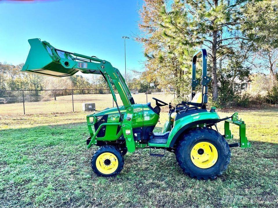 John Deere 2038R Kompaktné traktory