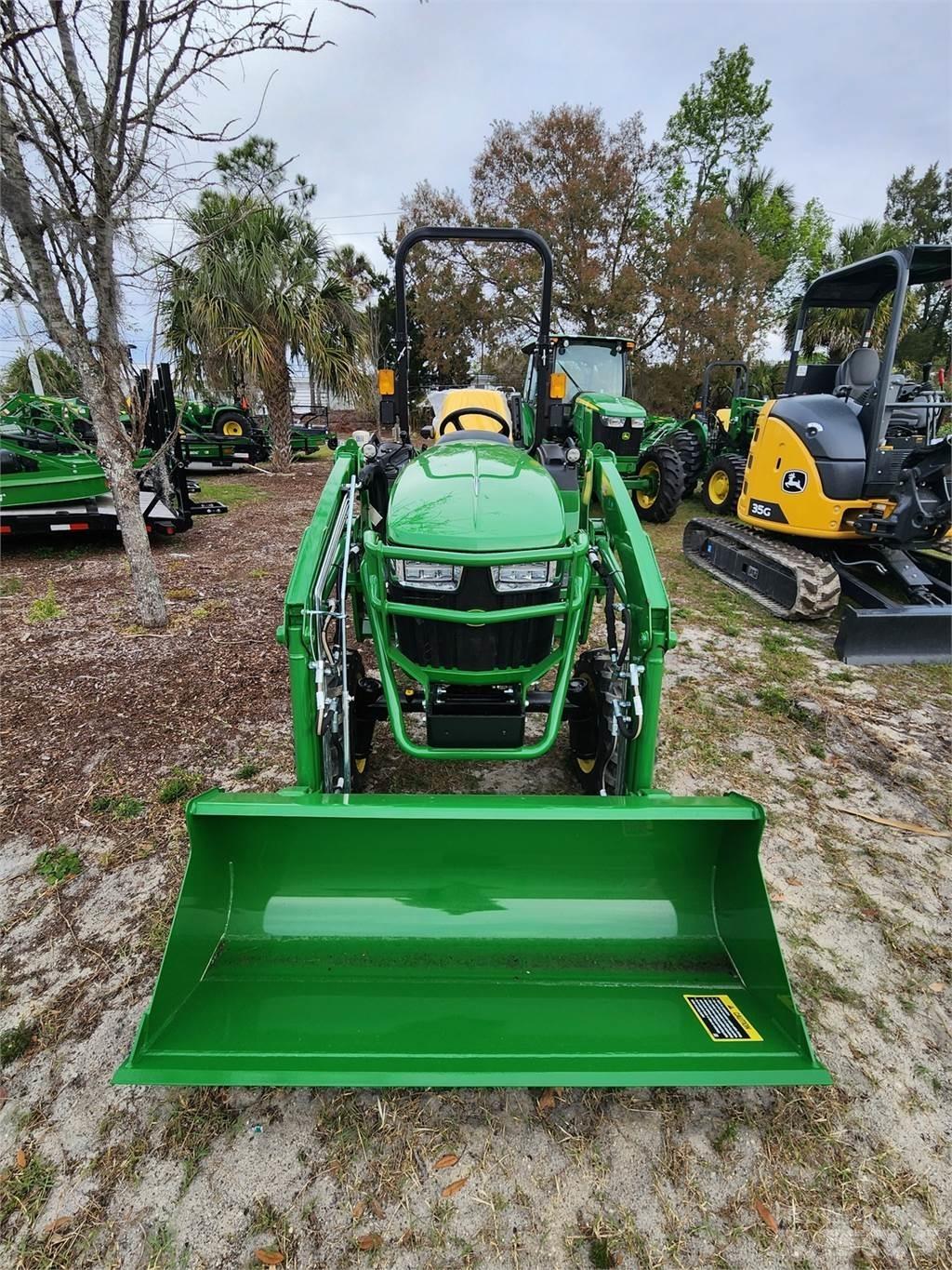 John Deere 2038R Kompaktné traktory