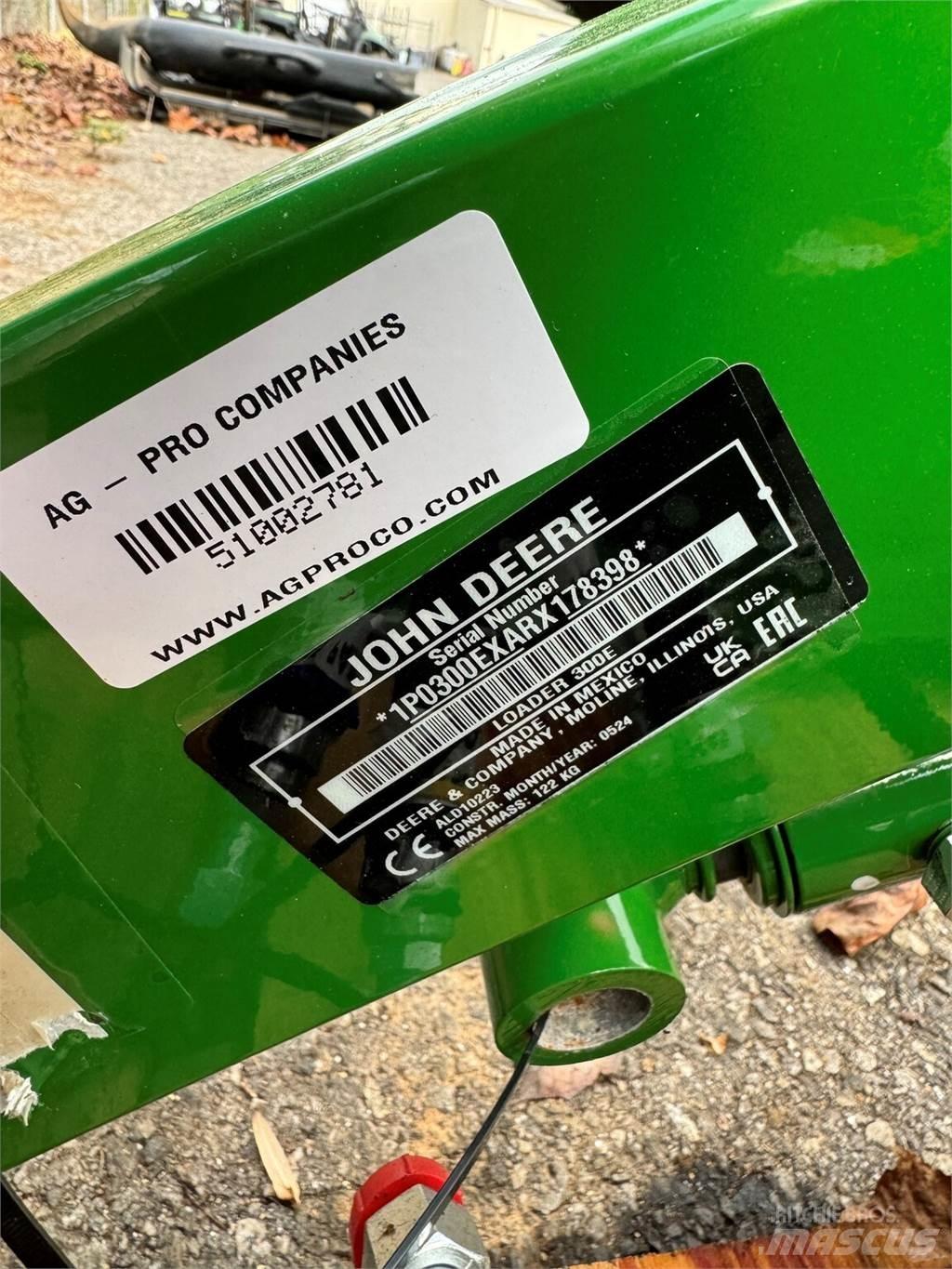 John Deere 300E Ďalšie poľnohospodárske stroje