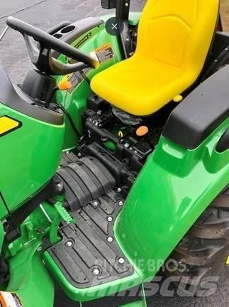 John Deere 3025D Kompaktné traktory