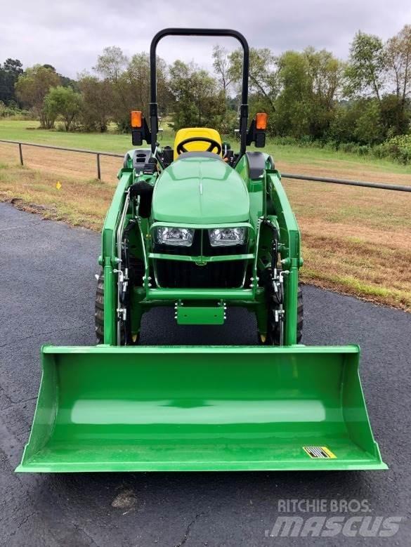 John Deere 3025D Kompaktné traktory