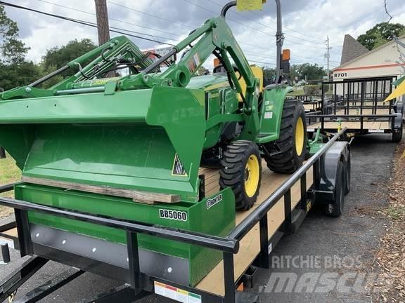 John Deere 3025E Kompaktné traktory