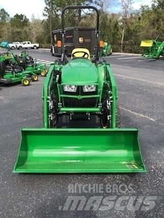 John Deere 3025E Kompaktné traktory
