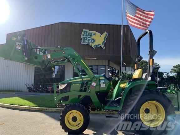 John Deere 3025E Kompaktné traktory
