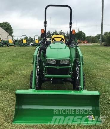 John Deere 3025E Kompaktné traktory