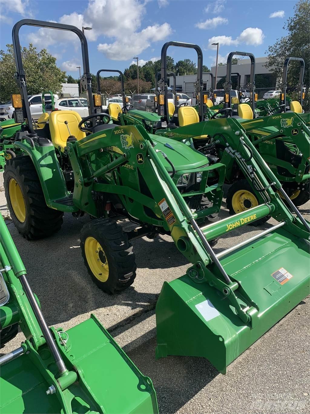 John Deere 3025E Kompaktné traktory