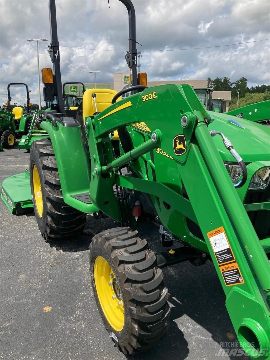 John Deere 3032E Kompaktné traktory