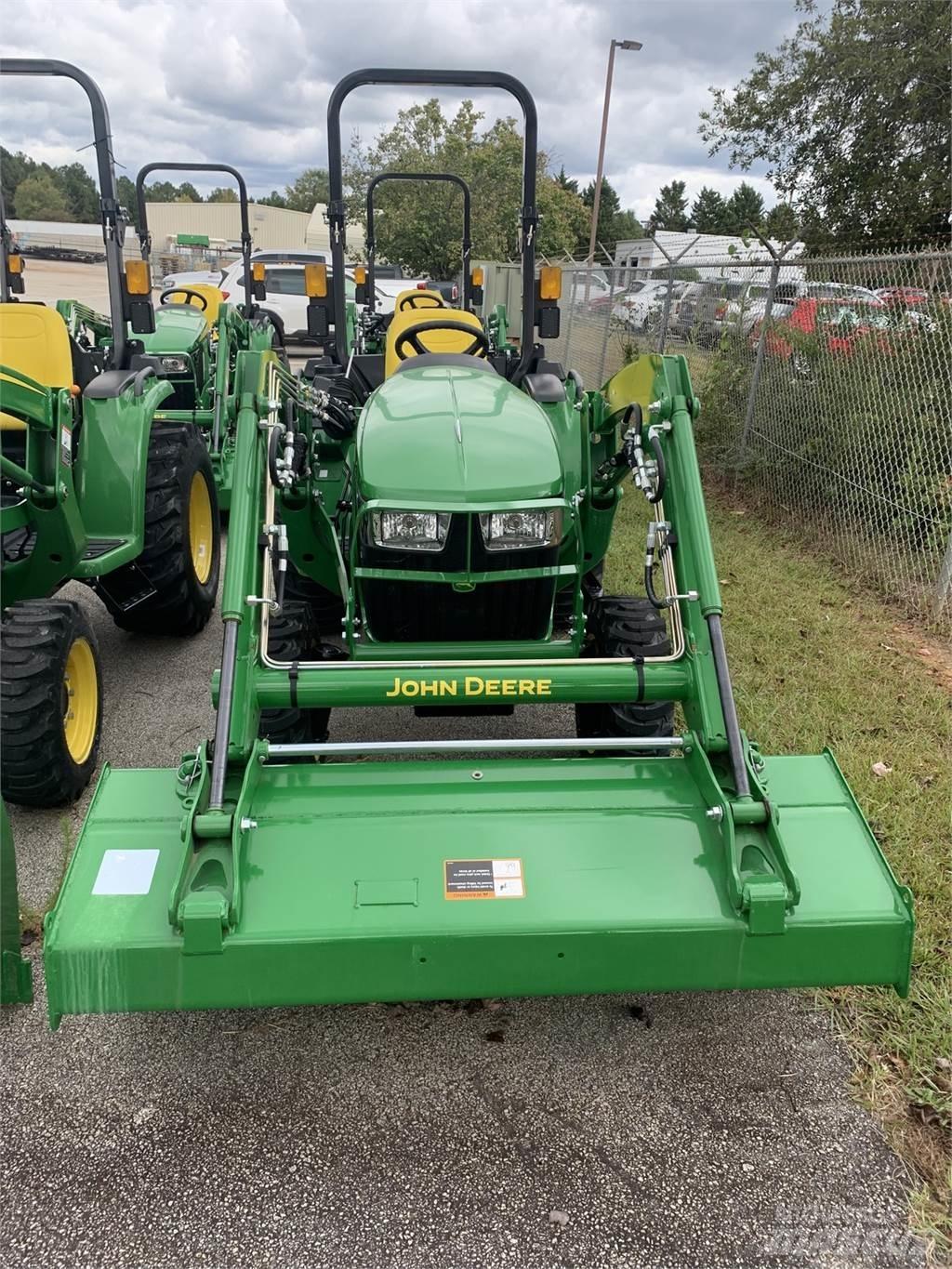 John Deere 3032E Kompaktné traktory