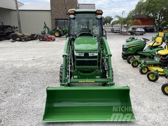 John Deere 3033R Kompaktné traktory