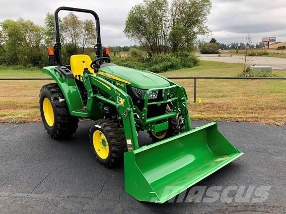 John Deere 3043D Traktory
