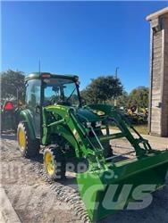 John Deere 3046R Traktory