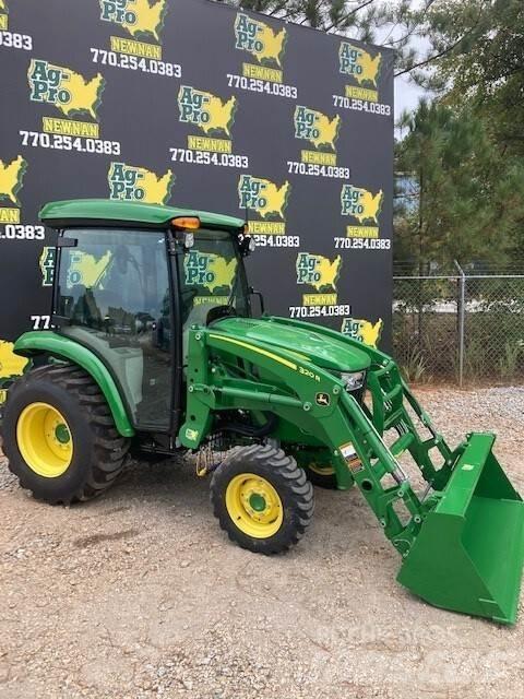 John Deere 3046R Traktory