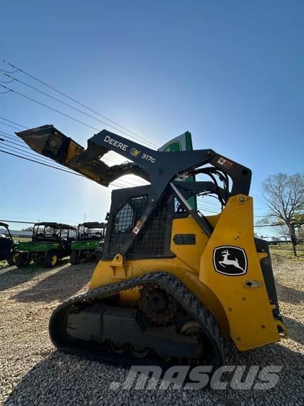 John Deere 317G Šmykom riadené nakladače