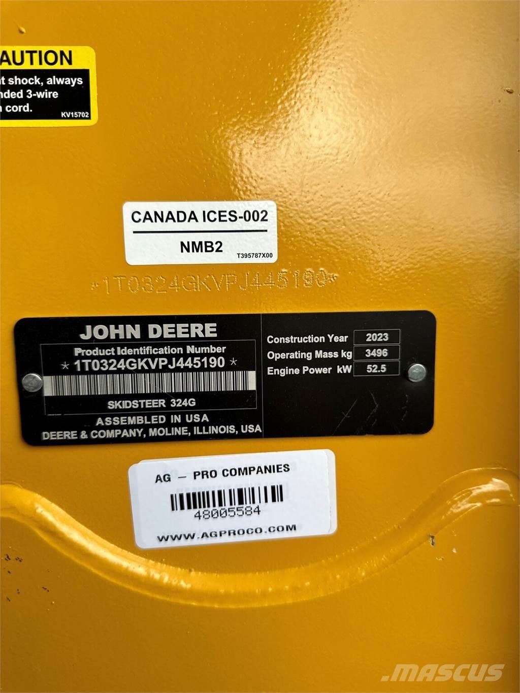 John Deere 324G Šmykom riadené nakladače