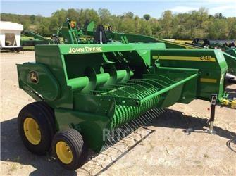 John Deere 348 Lisy na hranaté balíky