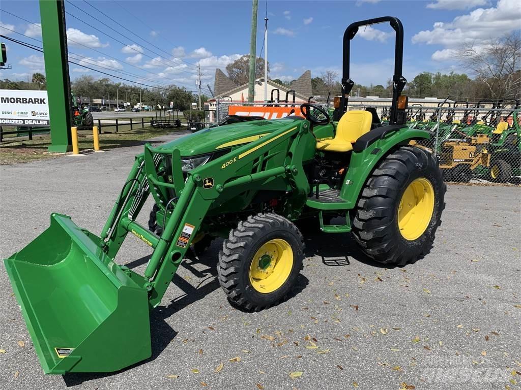 John Deere 4044M Traktory