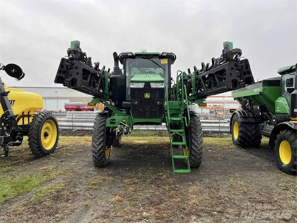 John Deere 412R Ťahané postrekovače