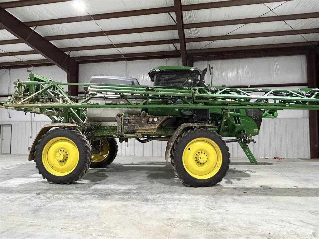John Deere 412R Ťahané postrekovače