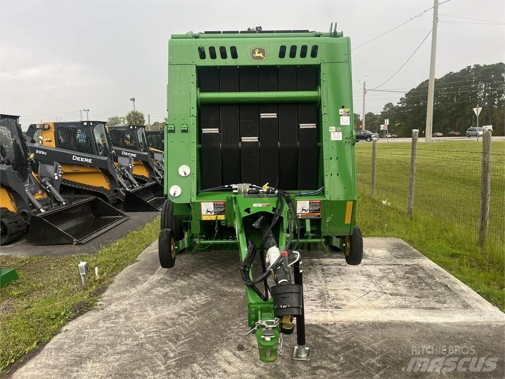 John Deere 450E Lisy na okrúhle balíky