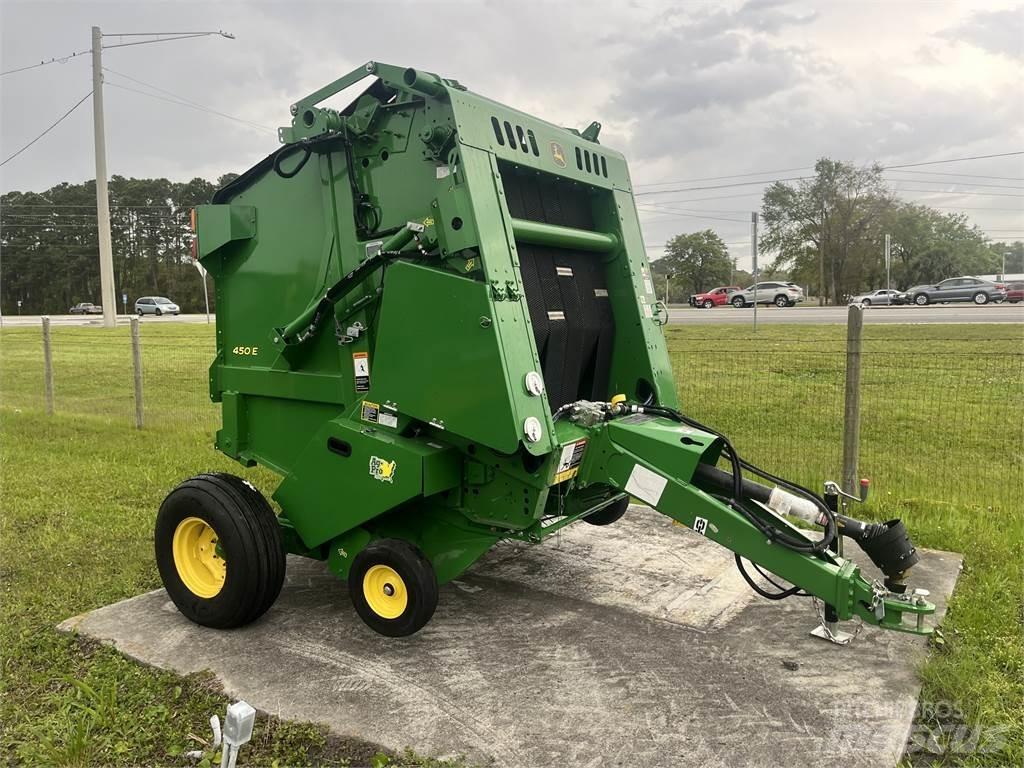 John Deere 450E Lisy na okrúhle balíky