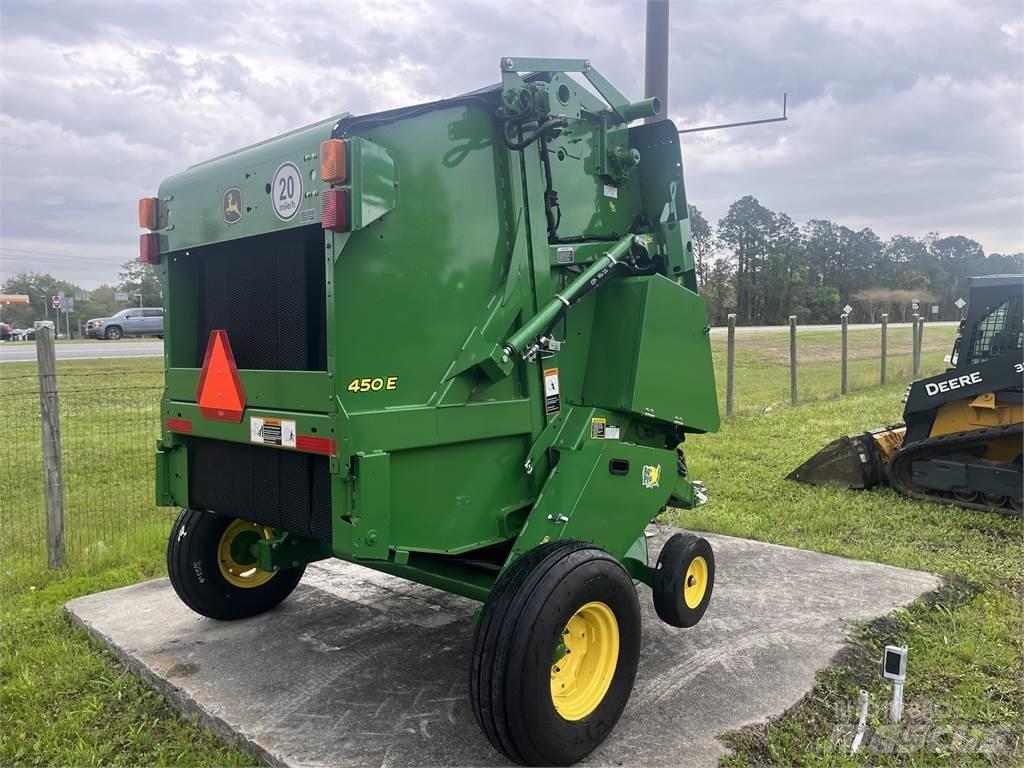 John Deere 450E Lisy na okrúhle balíky