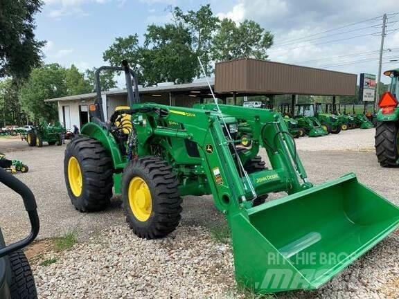 John Deere 5045E Traktory