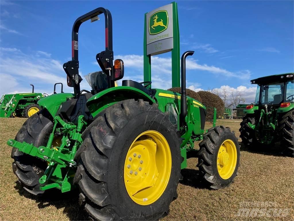 John Deere 5060E Traktory