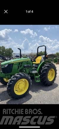John Deere 5060E Traktory