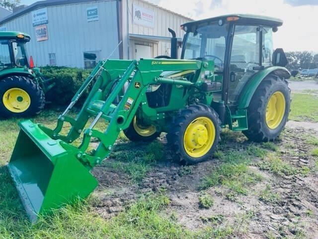 John Deere 5067E Traktory
