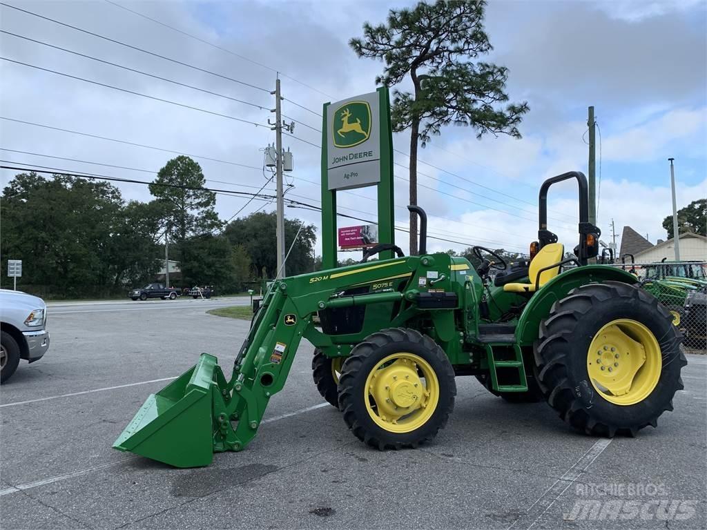 John Deere 5075E Traktory