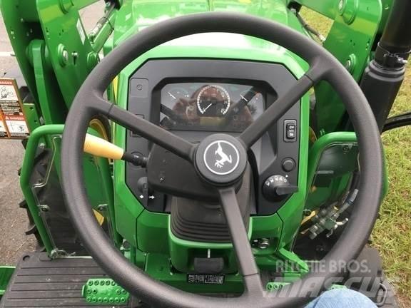 John Deere 5075E Traktory