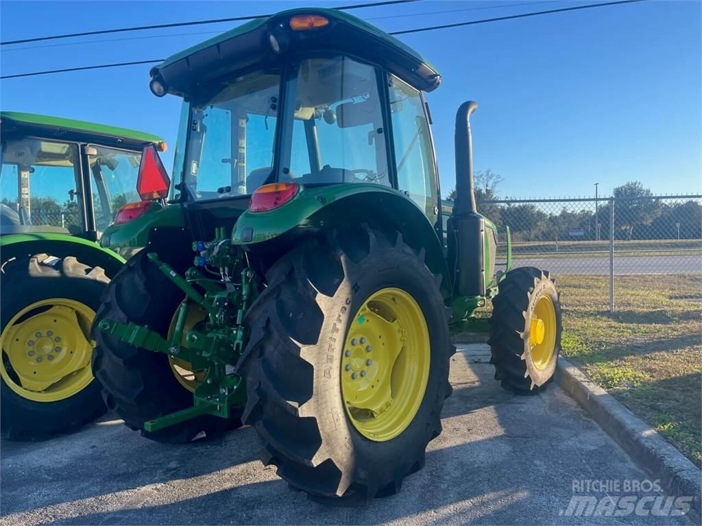 John Deere 5075E Traktory