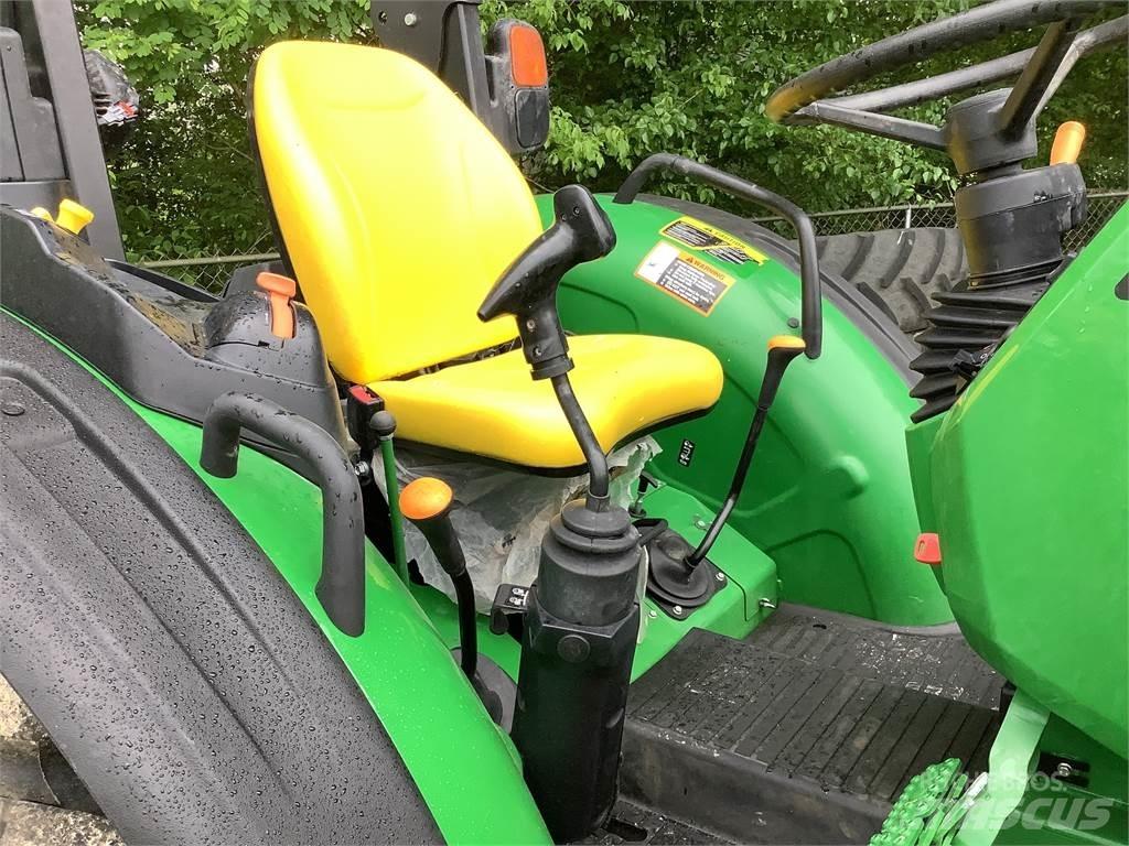 John Deere 5075E Kompaktné traktory