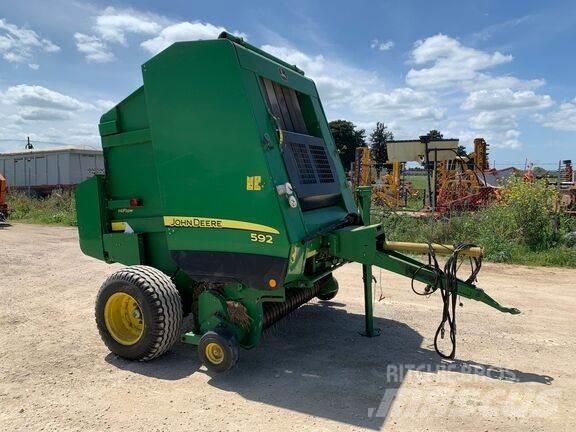John Deere 592 Lisy na okrúhle balíky